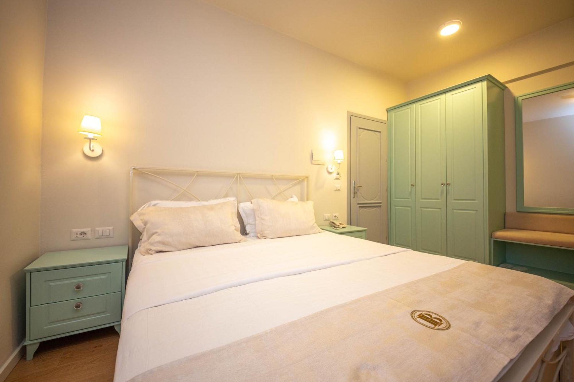 Illyrian Boutique Hotel Sarandë Eksteriør bilde